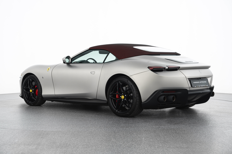 Ferrari Roma Spider — photo 10