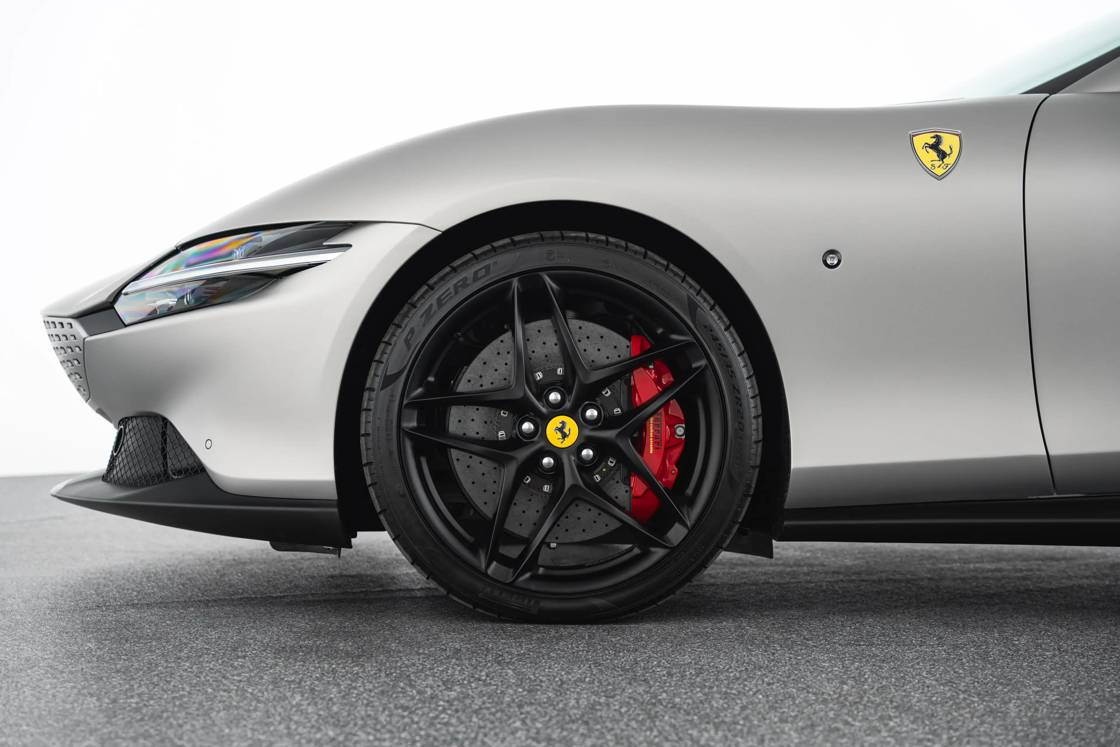 Ferrari Roma Spider — photo 12