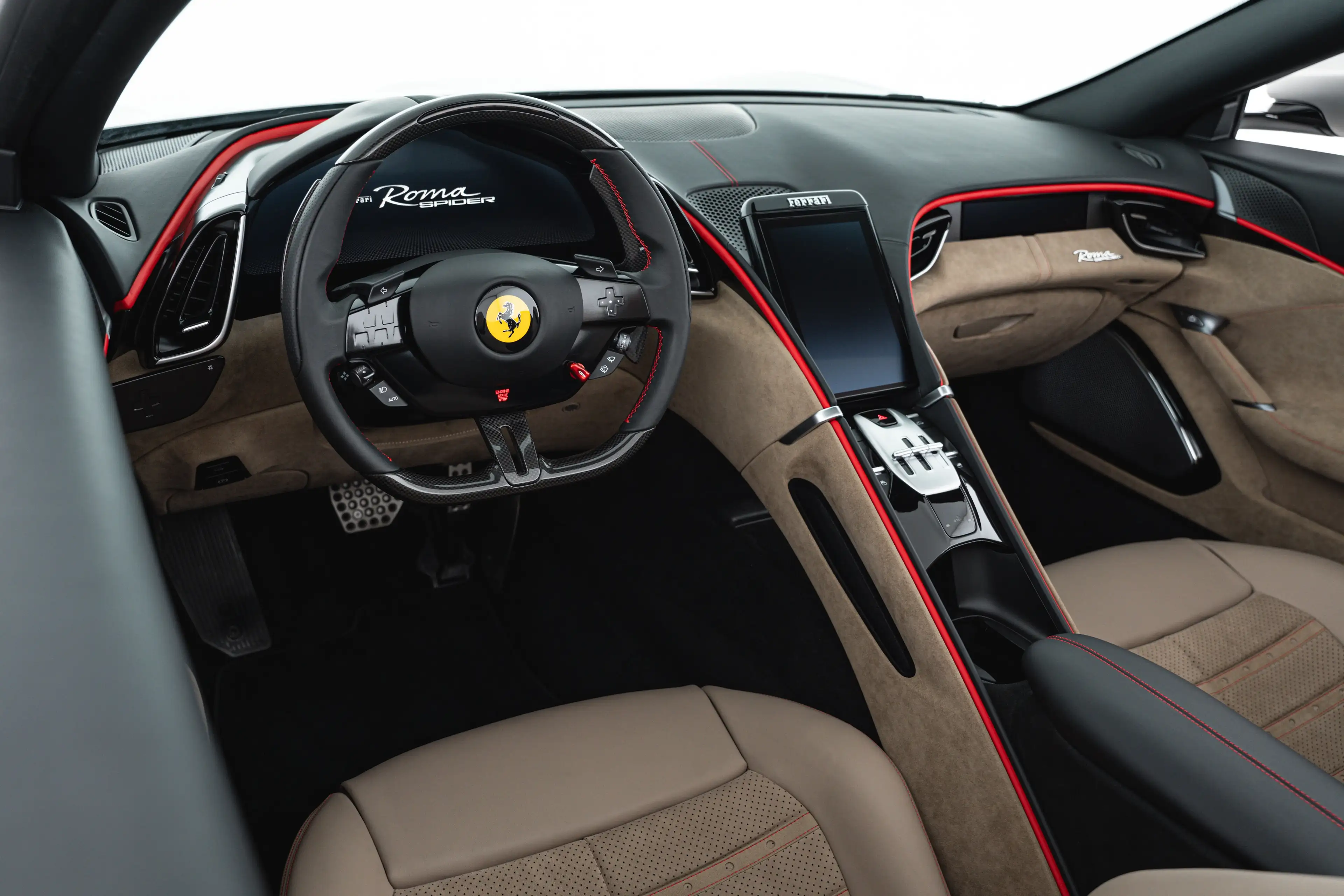 Ferrari Roma Spider — photo 15