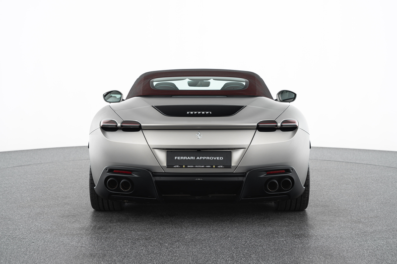 Ferrari Roma Spider — photo 9