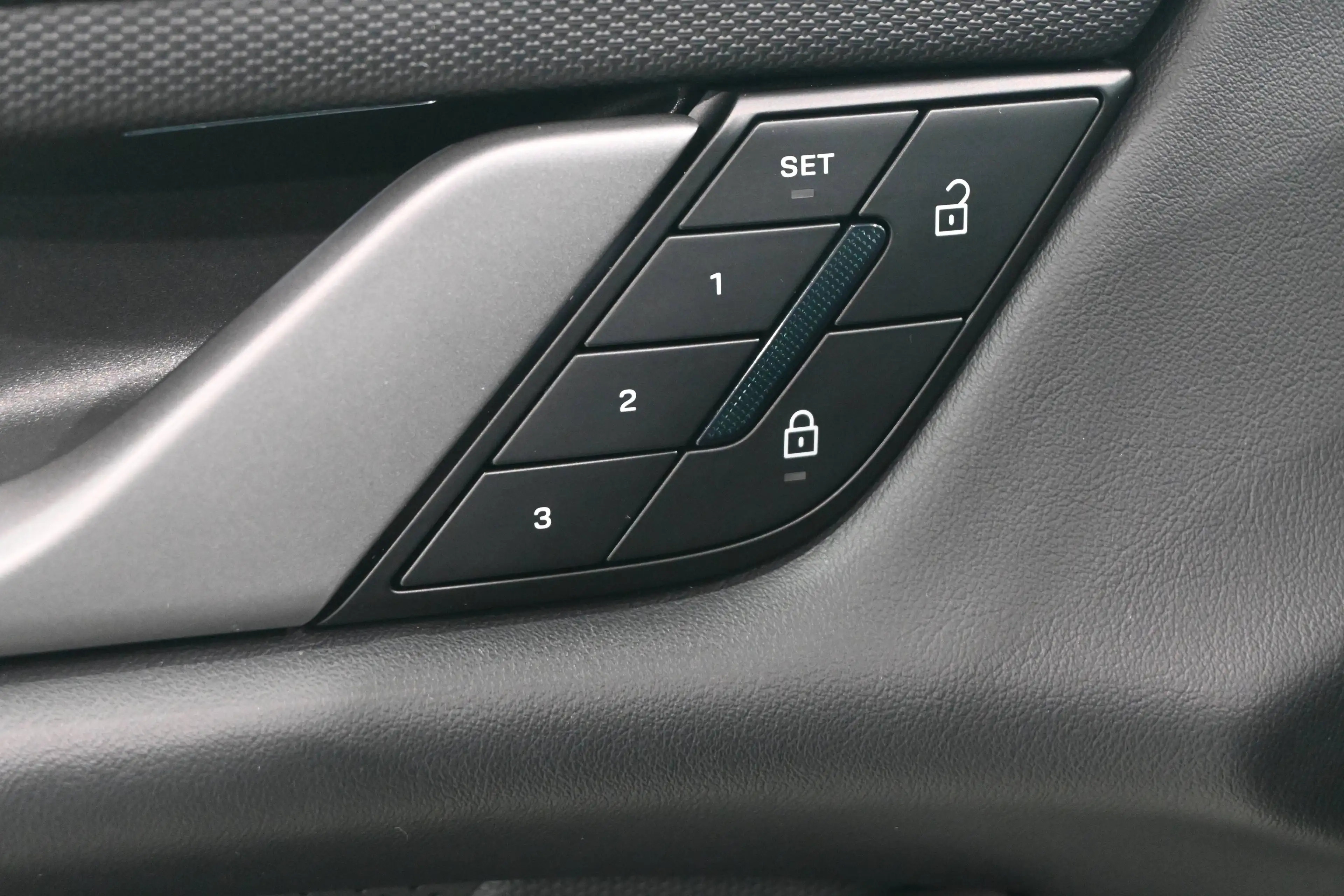 Porsche Taycan Sport Turismo **LED/PANO/360°/MEMORY/ACC/CHRONO** — photo 23