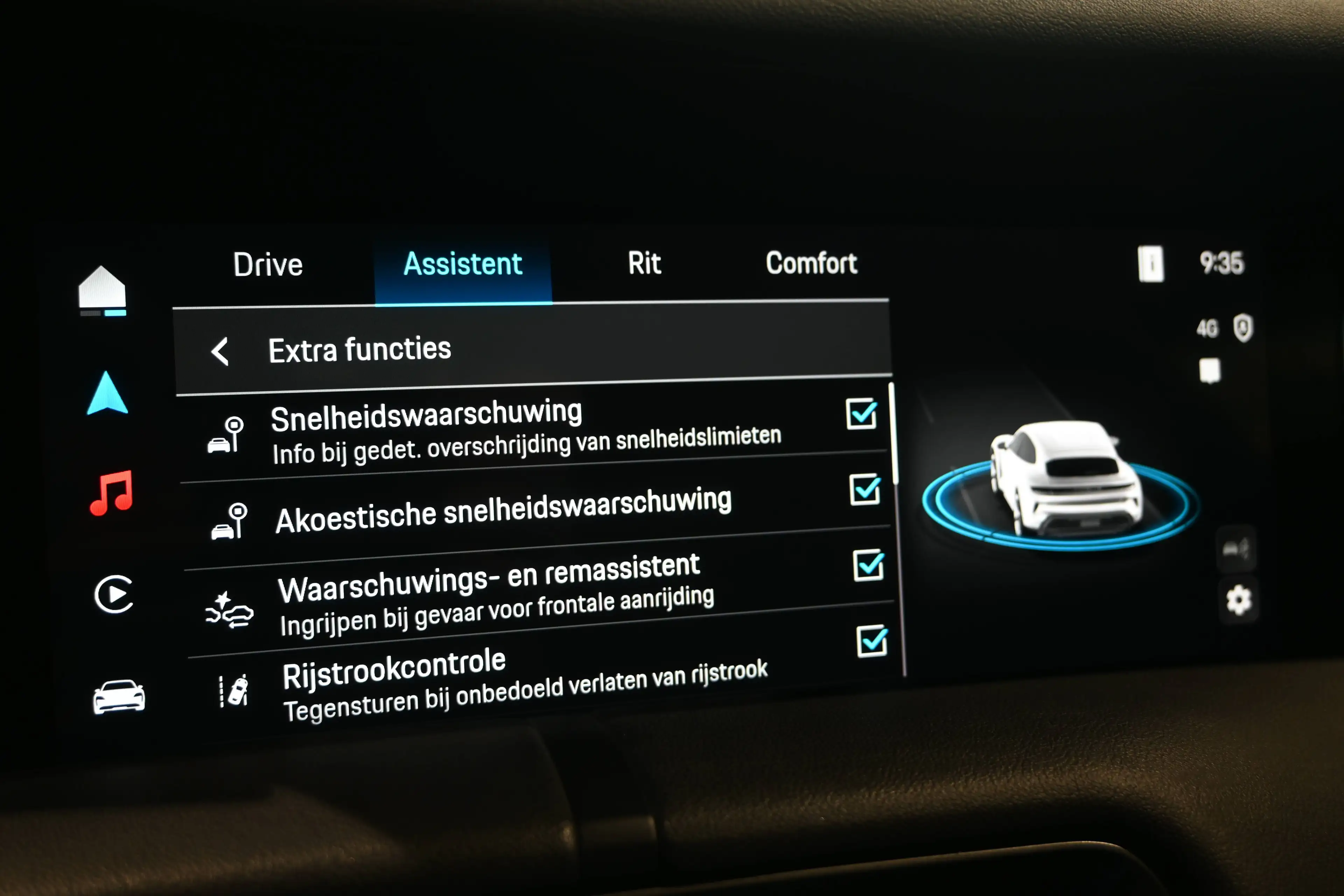 Porsche Taycan Sport Turismo **LED/PANO/360°/MEMORY/ACC/CHRONO** — photo 37