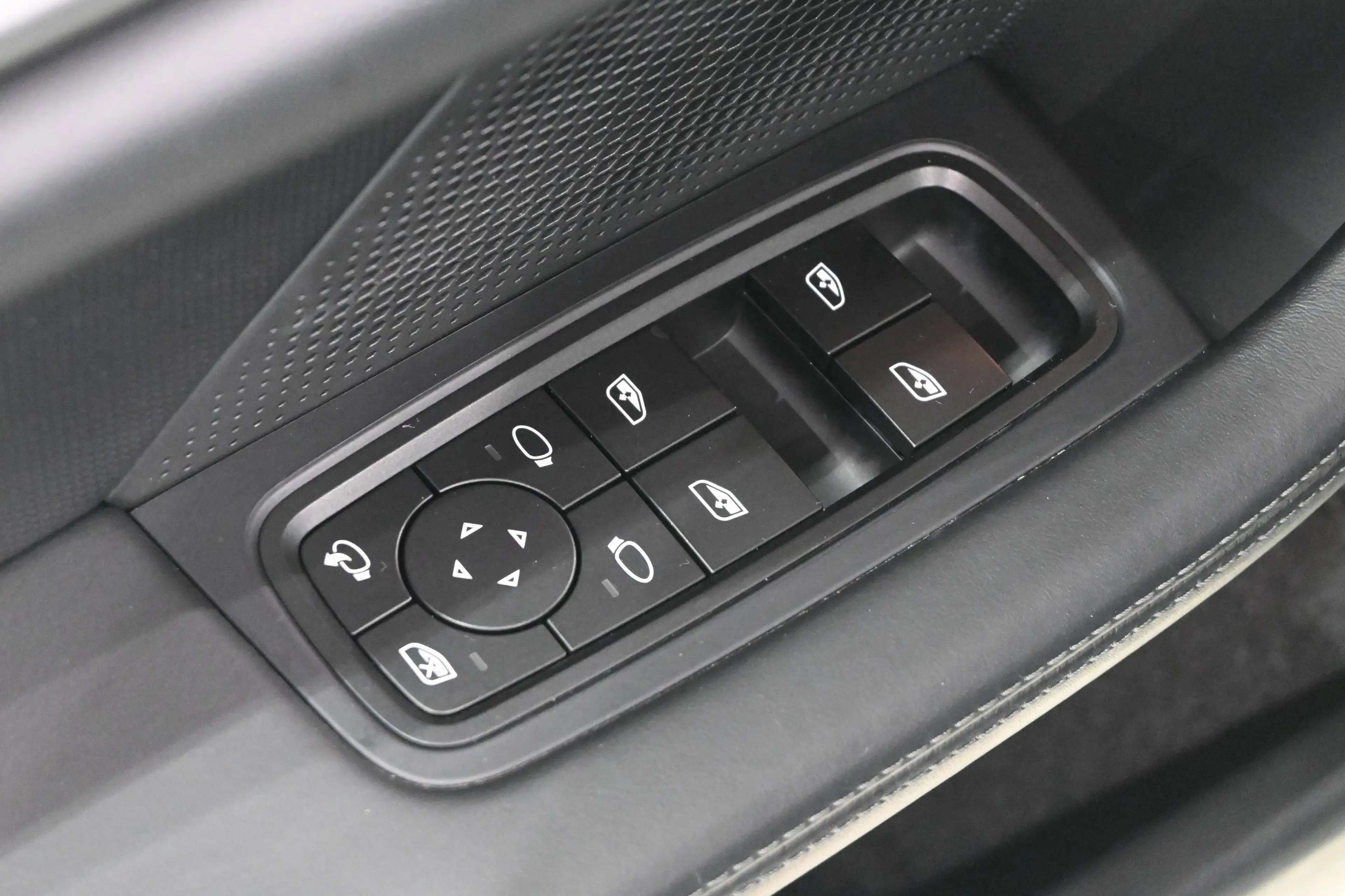 Porsche Taycan Sport Turismo **LED/PANO/360°/MEMORY/ACC/CHRONO** — photo 22