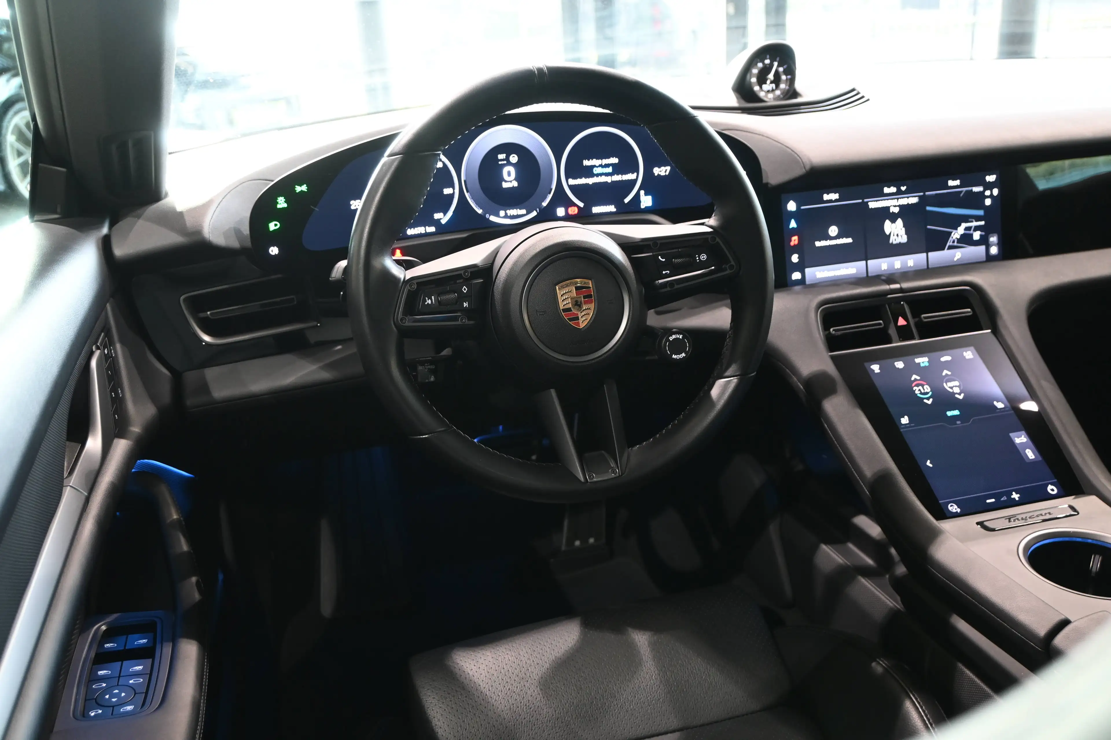 Porsche Taycan Sport Turismo **LED/PANO/360°/MEMORY/ACC/CHRONO** — photo 9