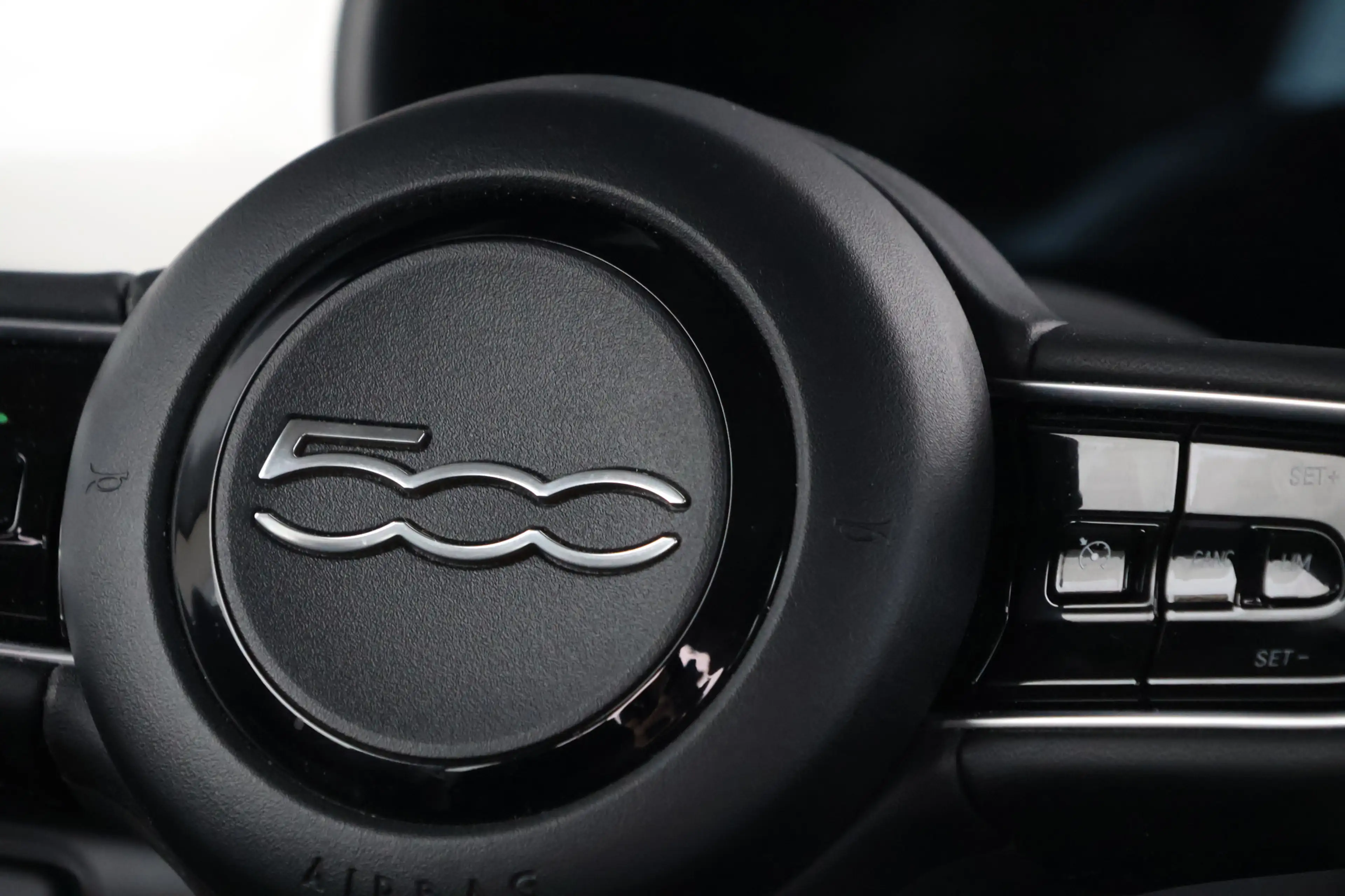 Fiat 500 Urban 42 kWh Keyless/Stoelverw/CarPlay/Camera/15" — photo 11