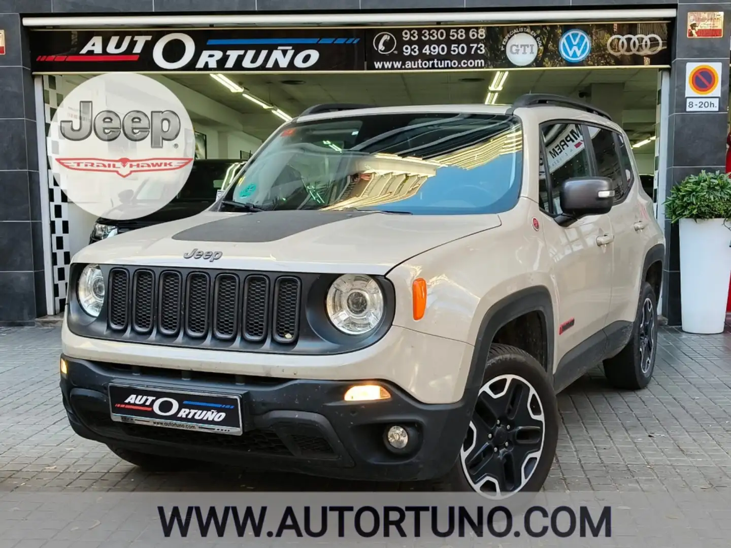 Jeep Renegade 2.0Mjt Trailhawk 4x4 ADLow Aut. 125kW Beige - 1