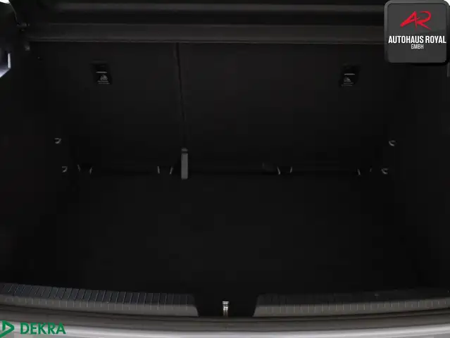 Volkswagen Id.3 view 12