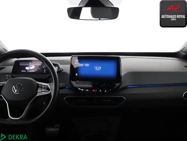 Volkswagen Id.3 view 8
