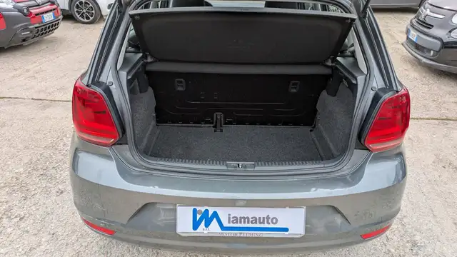 Volkswagen Polo view 14