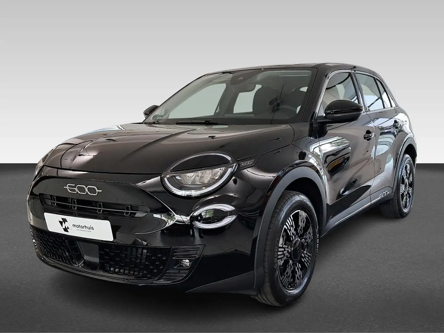 Fiat 600 1.2 Hybrid Turbo Charged 136pk Aut Urban Zwart - 1