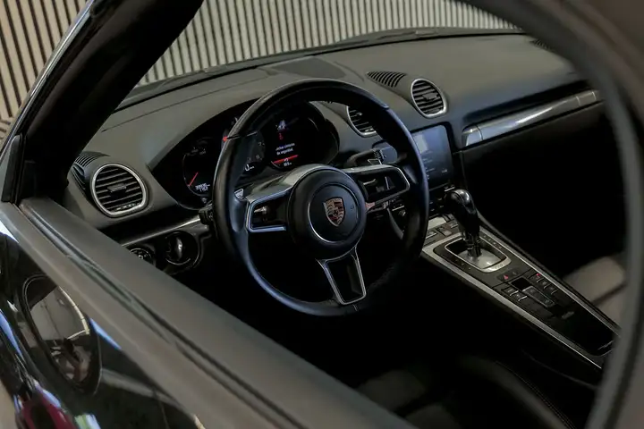Porsche Boxster 2022, foto 28