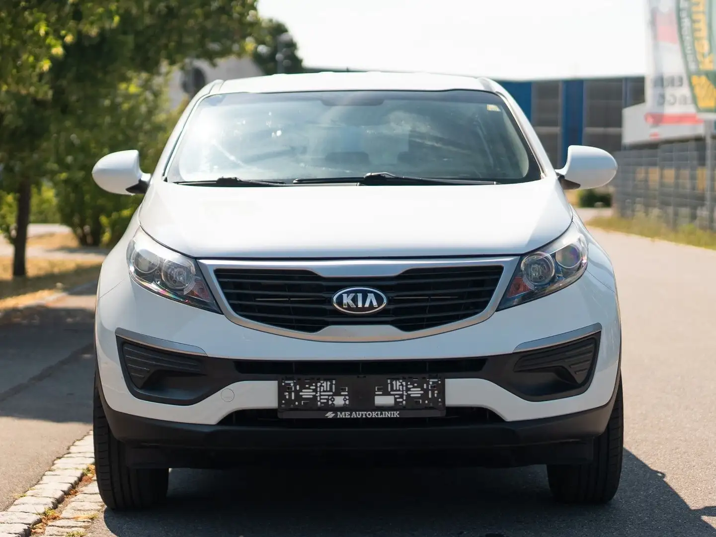 Kia Sportage Attract 2WD *Garantie*Tempomat Weiß - 2