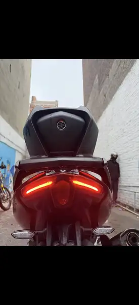 Yamaha TMAX 560 - foto 3