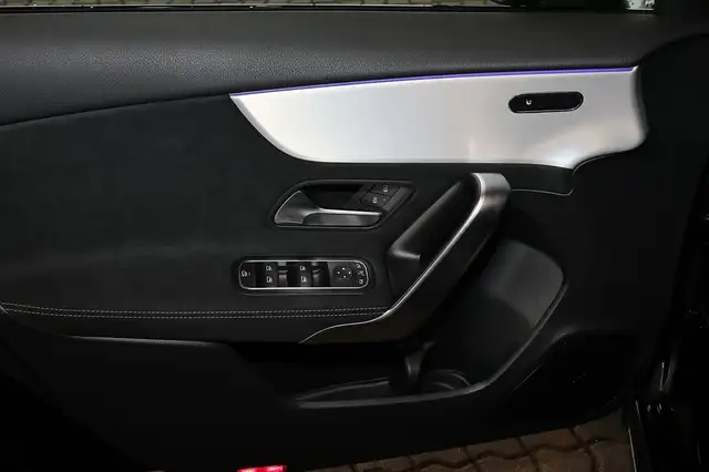 Mercedes-Benz A-Class view 11