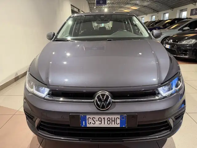 Volkswagen Polo view 7
