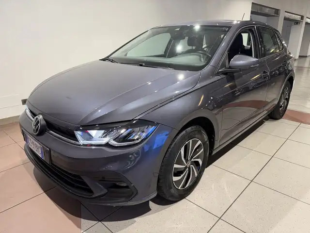 Volkswagen Polo main image