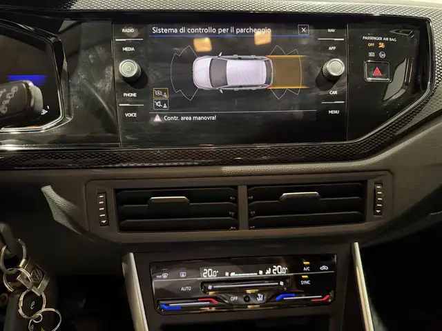 Volkswagen Polo view 12