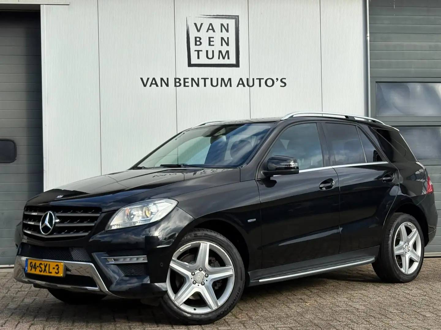 Mercedes-Benz ML 350 M-klasse BlueTEC 258pk 4MATIC Autom. 5-pers. Navi Schwarz - 1