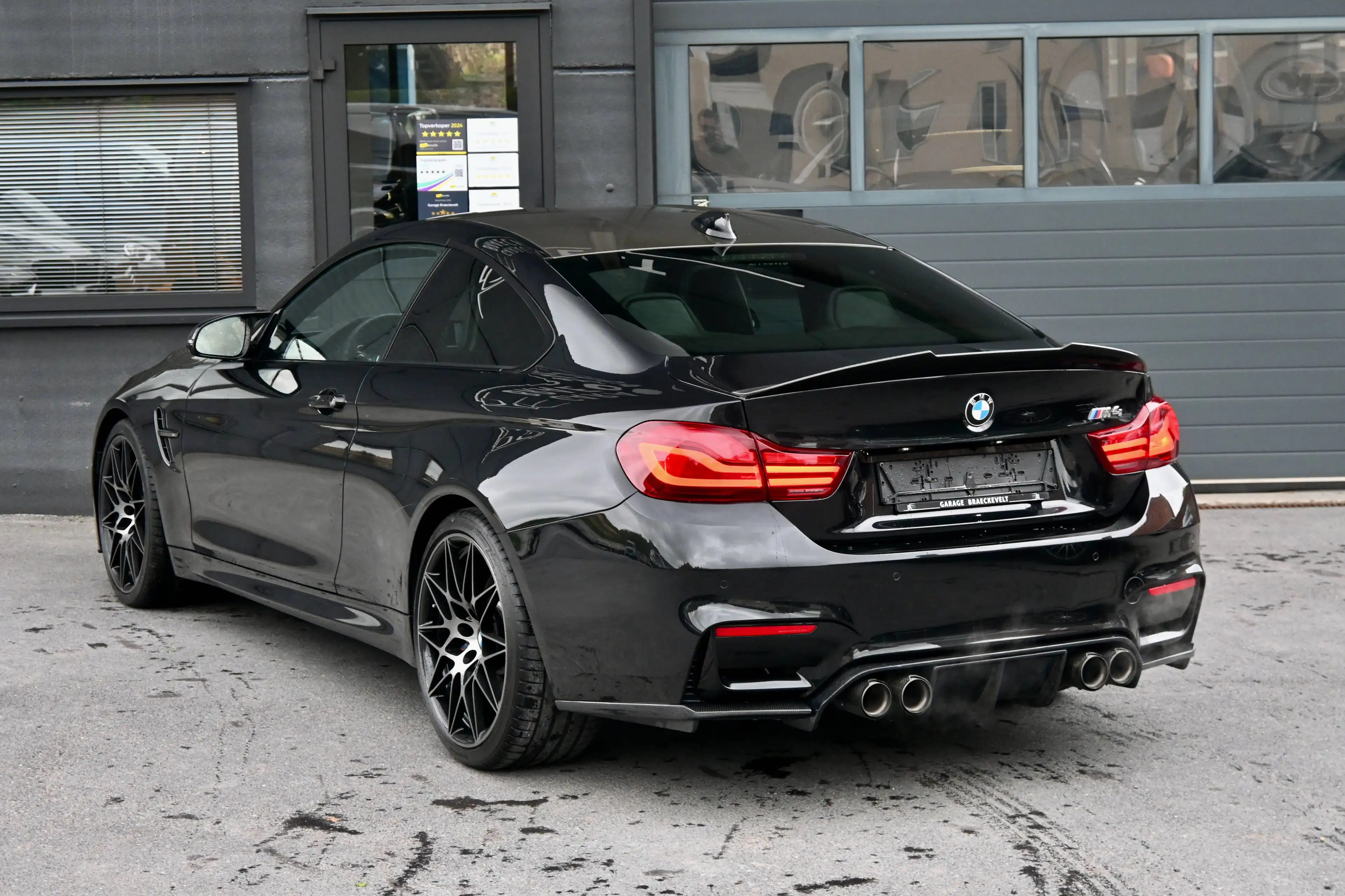 BMW M4 3.0DKG - HUD - Carbon - LED - 360° - Perf uitlaat — photo 7