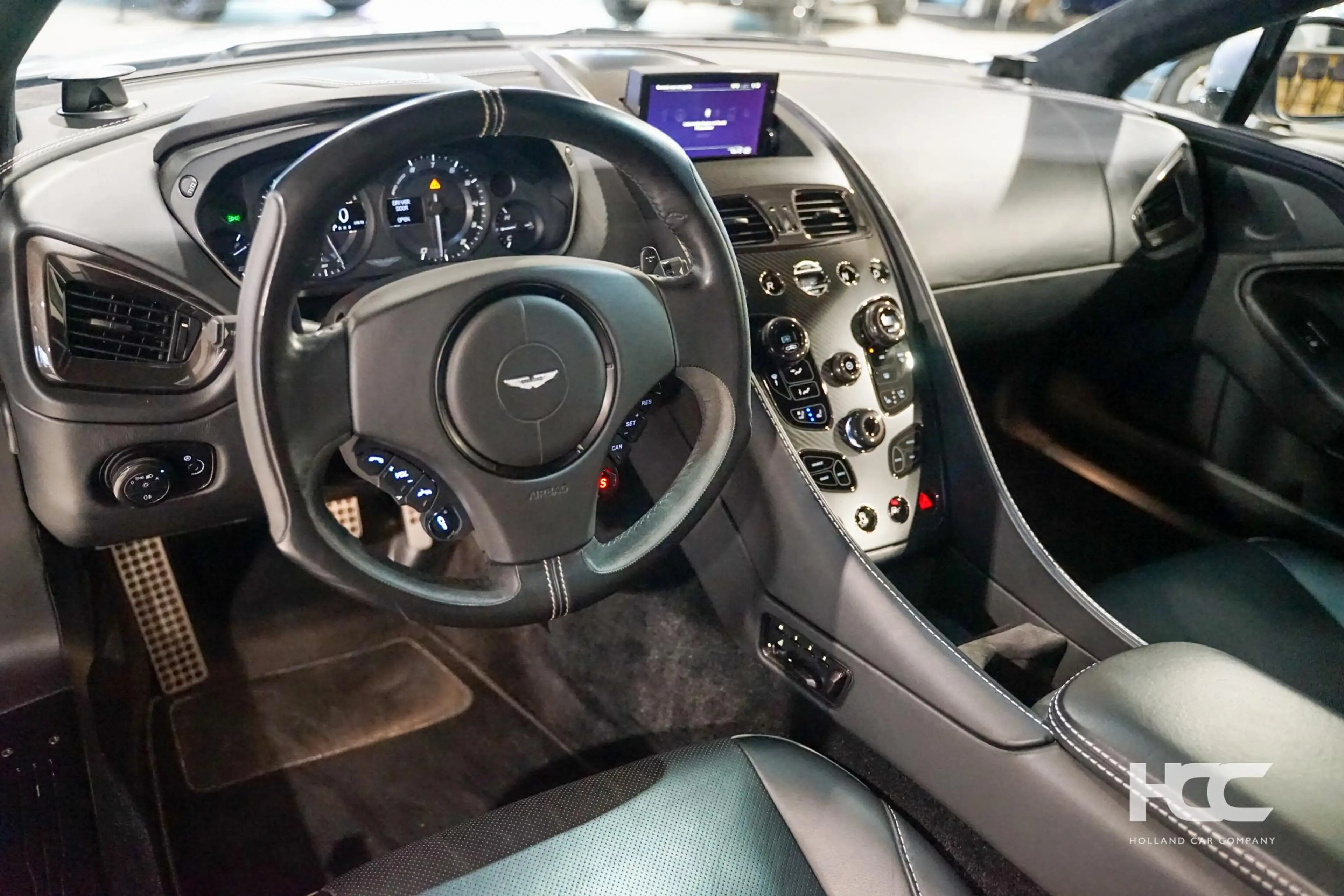 Aston Martin Vanquish 6.0 V12 | Carbon | Bang & Olufsen | Keramisch — photo 4