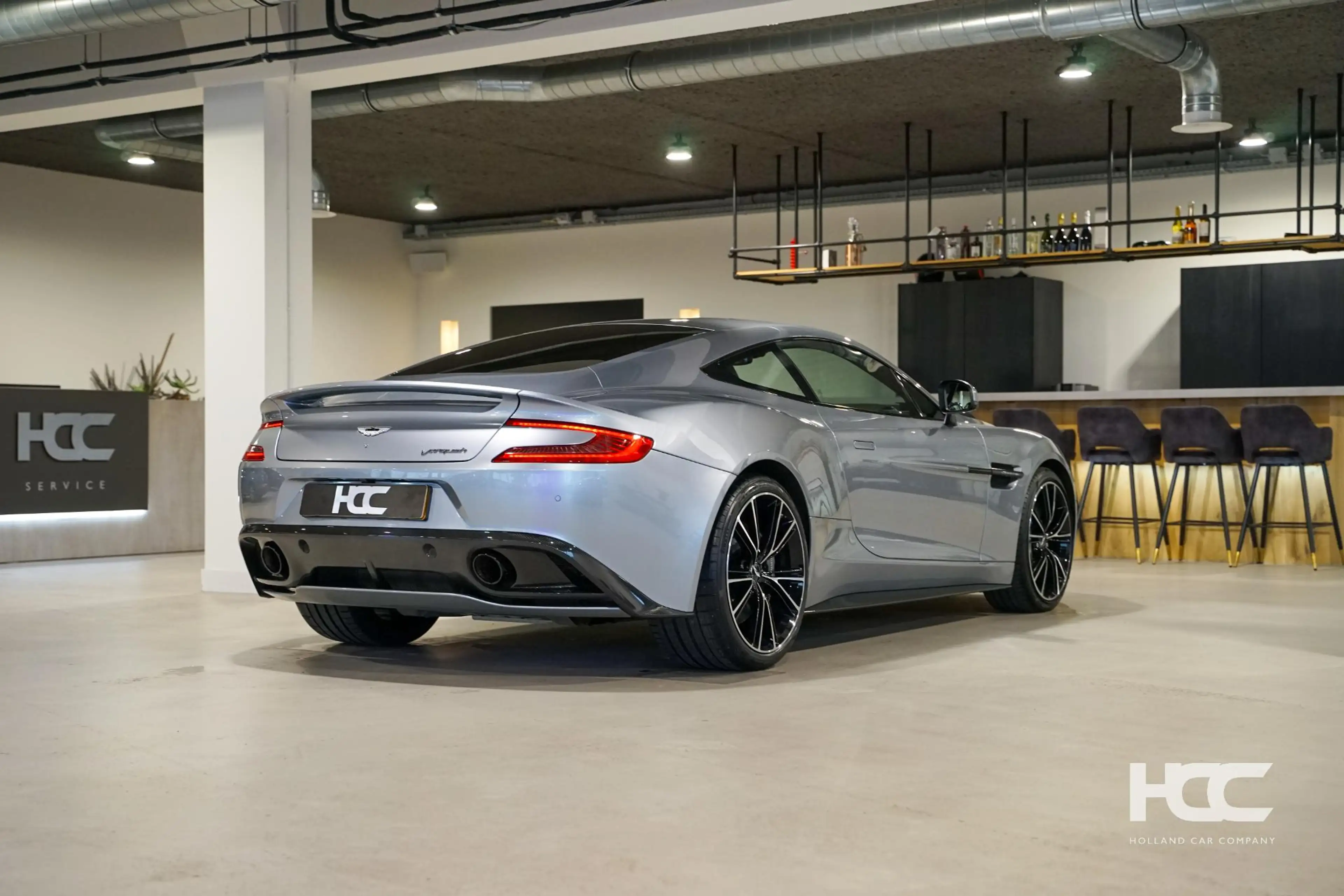Aston Martin Vanquish 6.0 V12 | Carbon | Bang & Olufsen | Keramisch — photo 2