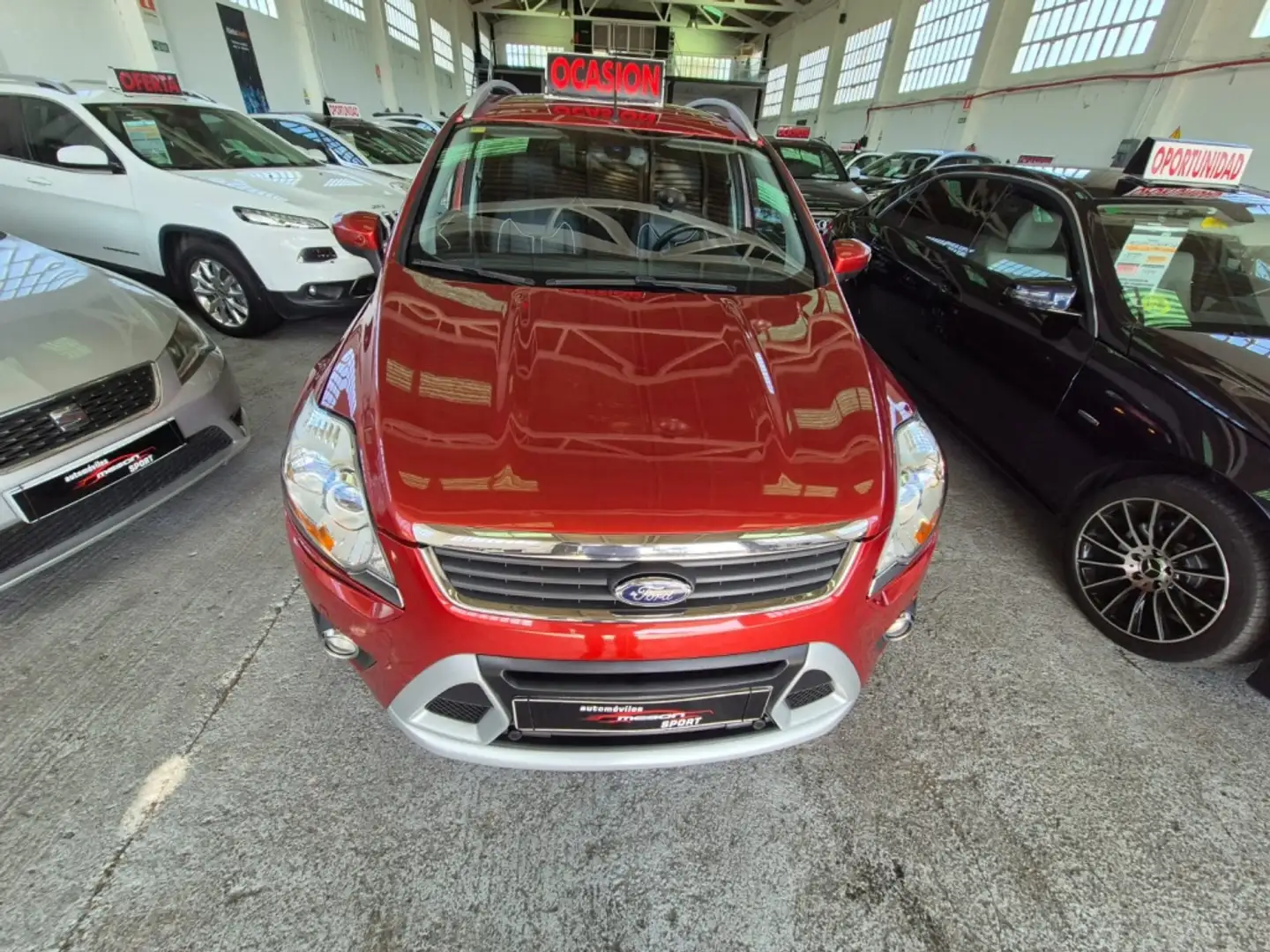 Ford Kuga 2.0TDCI Titanium 4WD Paars - 1