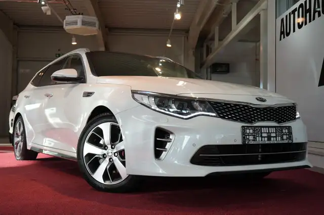 Kia Optima Sportswagon 2.0 GT *LED*Pano*LEDER*Kamera
