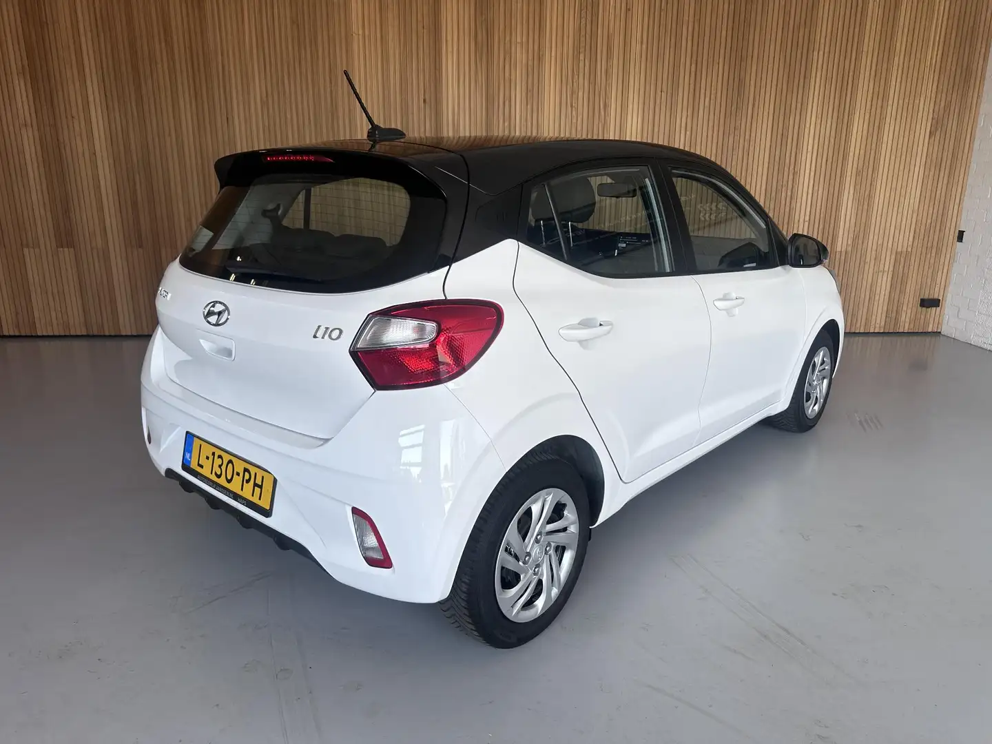 Hyundai i10 1.0 Comfort 5-zits Carplay | Cruise Carplay | Crui Wit - 2