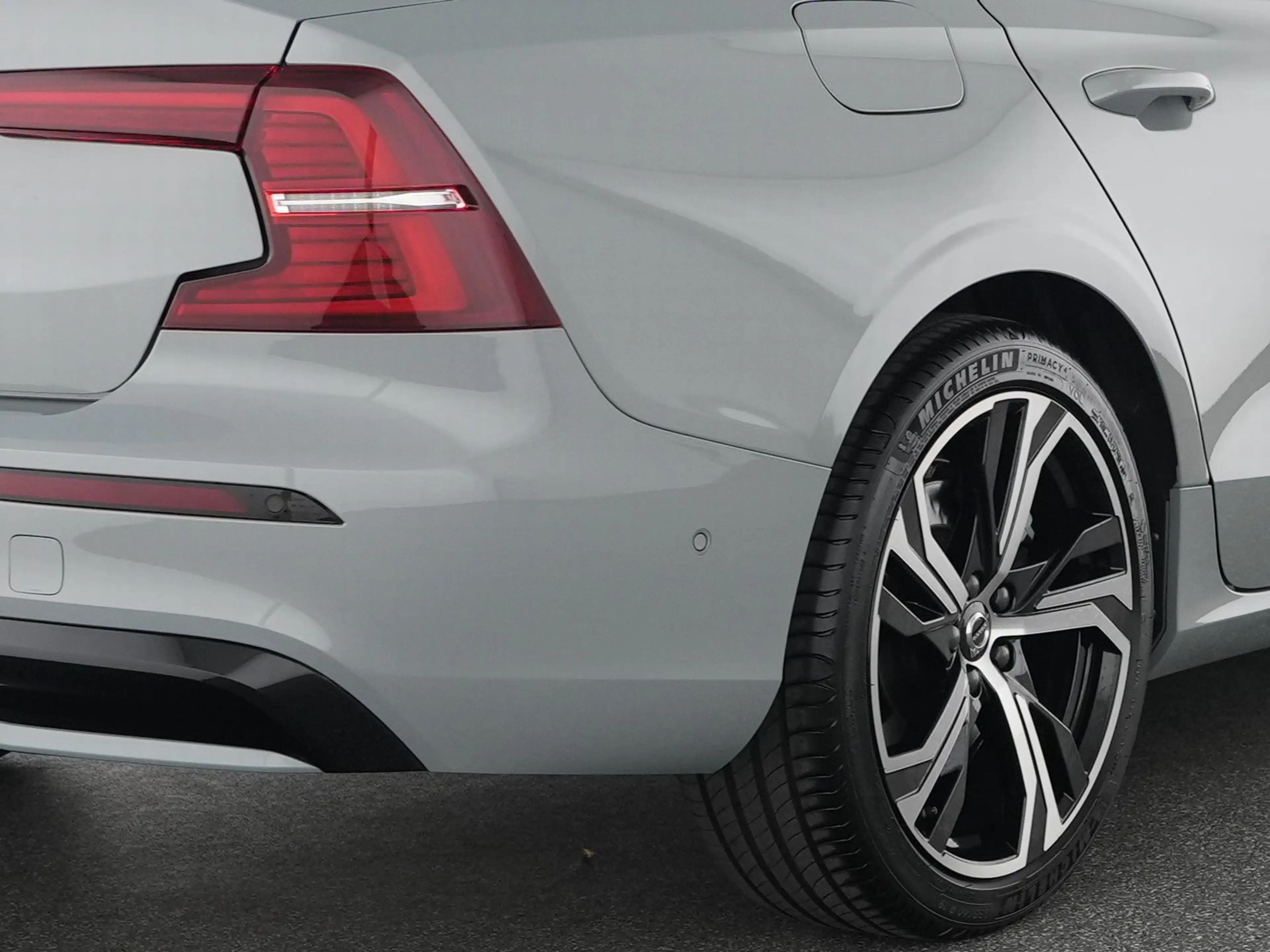 Volvo S60 B5 AWD Ultimate Dark B&W-SOUND*GSHD*STHZ — photo 10
