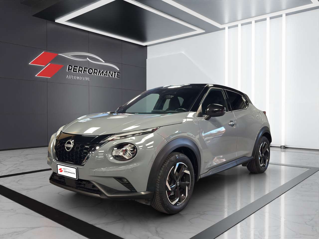 Nissan Juke 1.6 hev N-Connecta STUPENDA