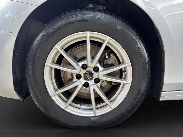 Audi A6 view 7