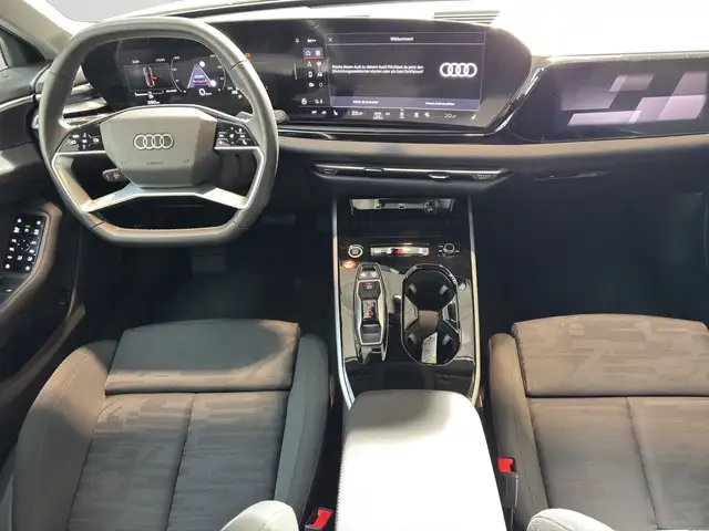 Audi A6 view 5