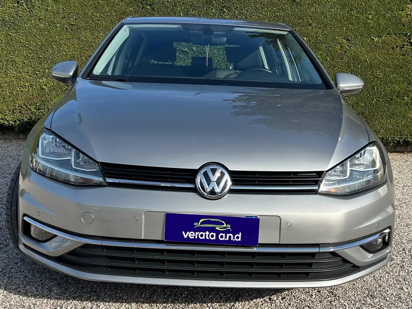 Volkswagen Golf Golf VII 2017 5p 5p 1.4 tsi Executive 125cv Gris - 2