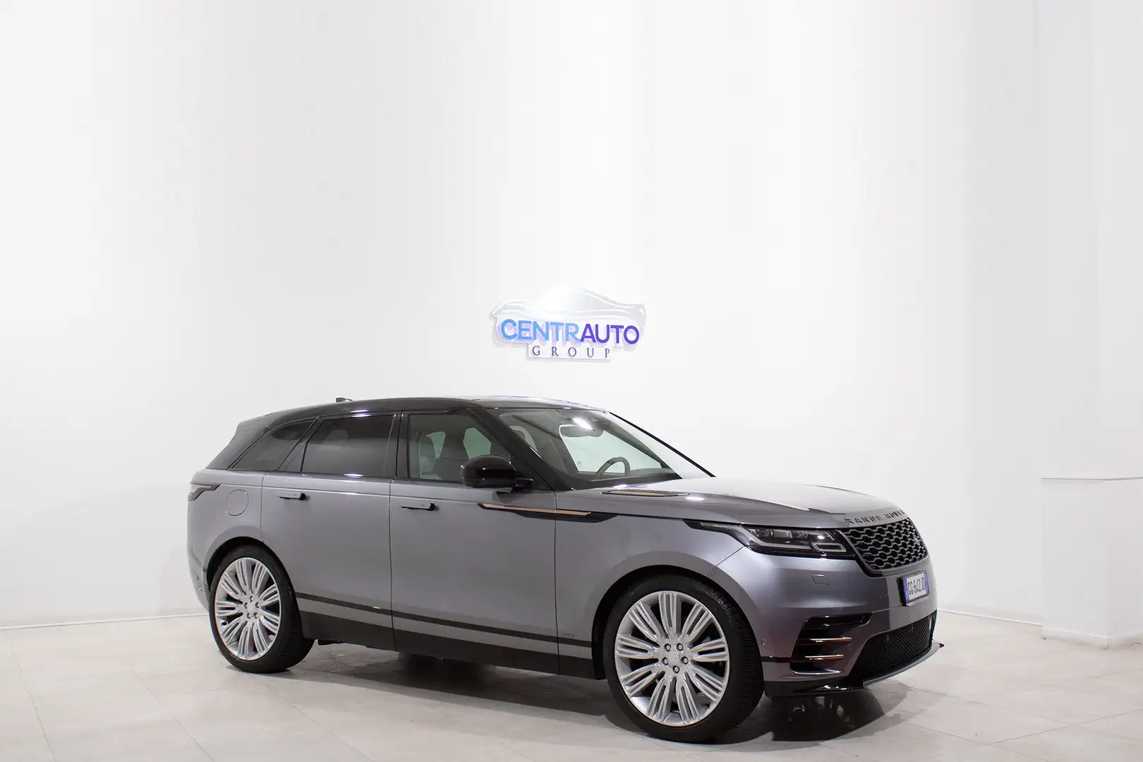 Land Rover Range Rover Velar 2.0D I4 204cv R-DYNAMIC S 4WD *TETTO APRIBILE* Gris - 2
