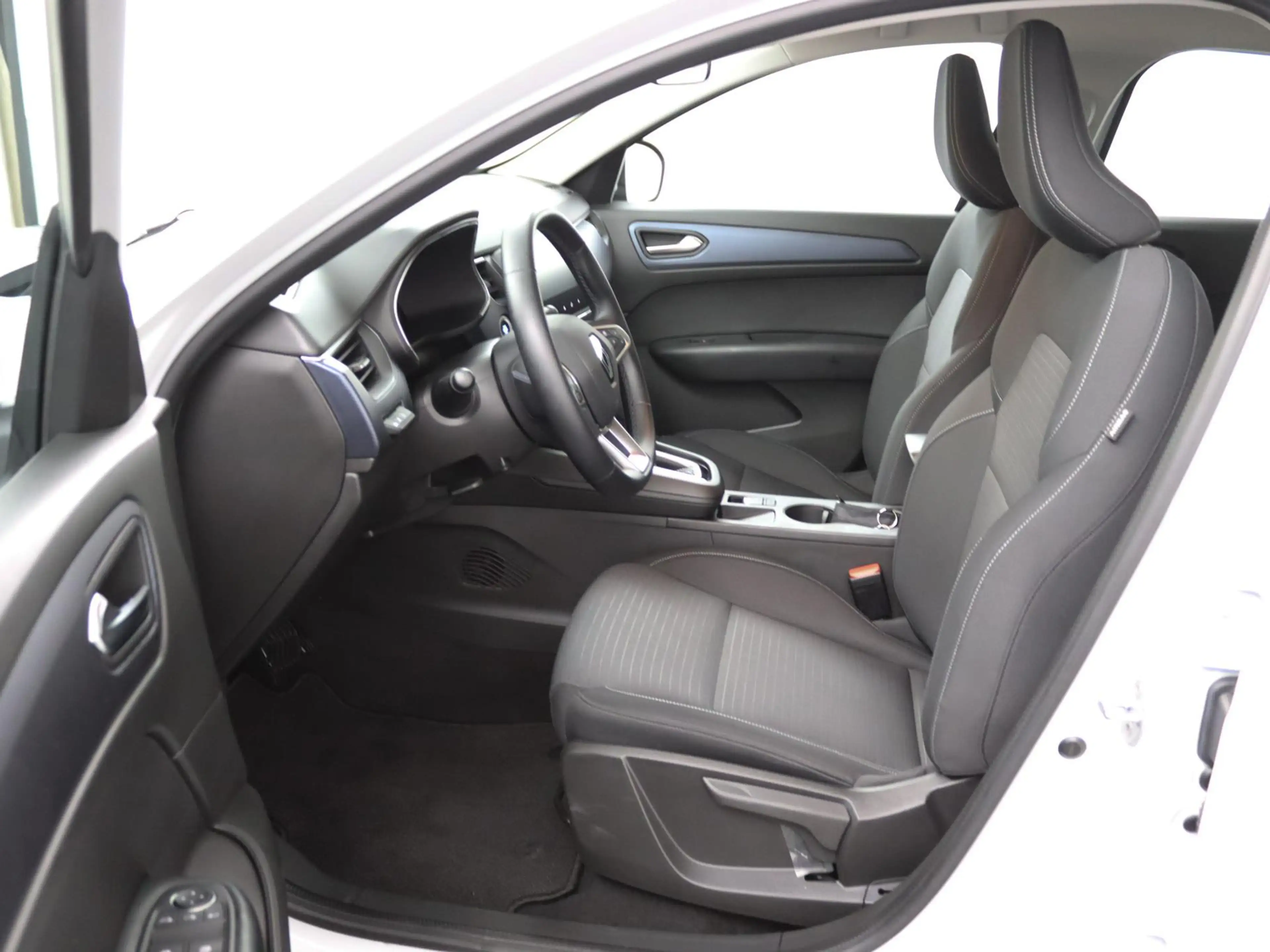 Renault Arkana evolution E-Tech full hybrid 145 | Navigatie | Ach — photo 13