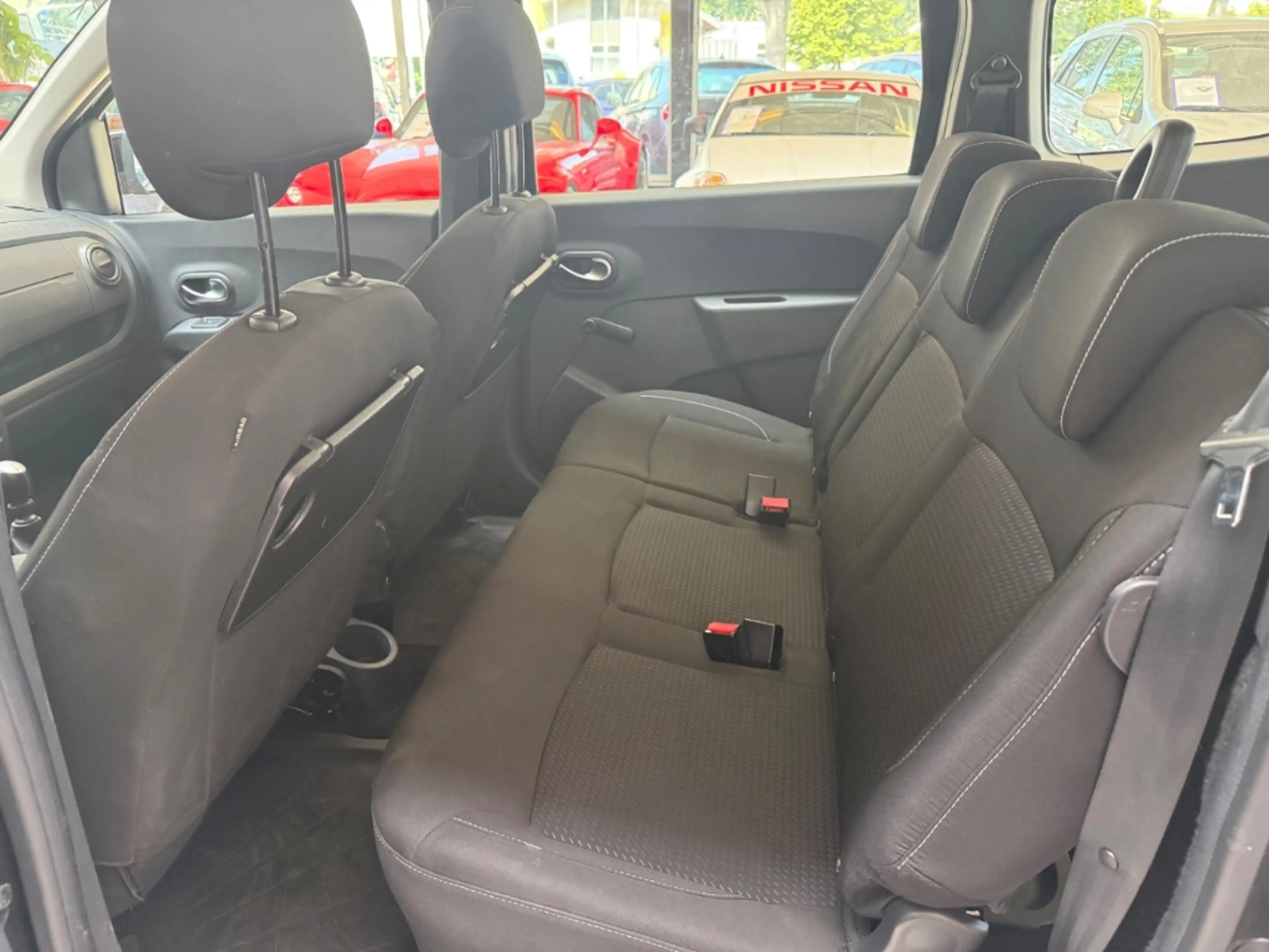Dacia Lodgy Comfort Scheckheft Apple CarPlay Android Auto Fahr — photo 15