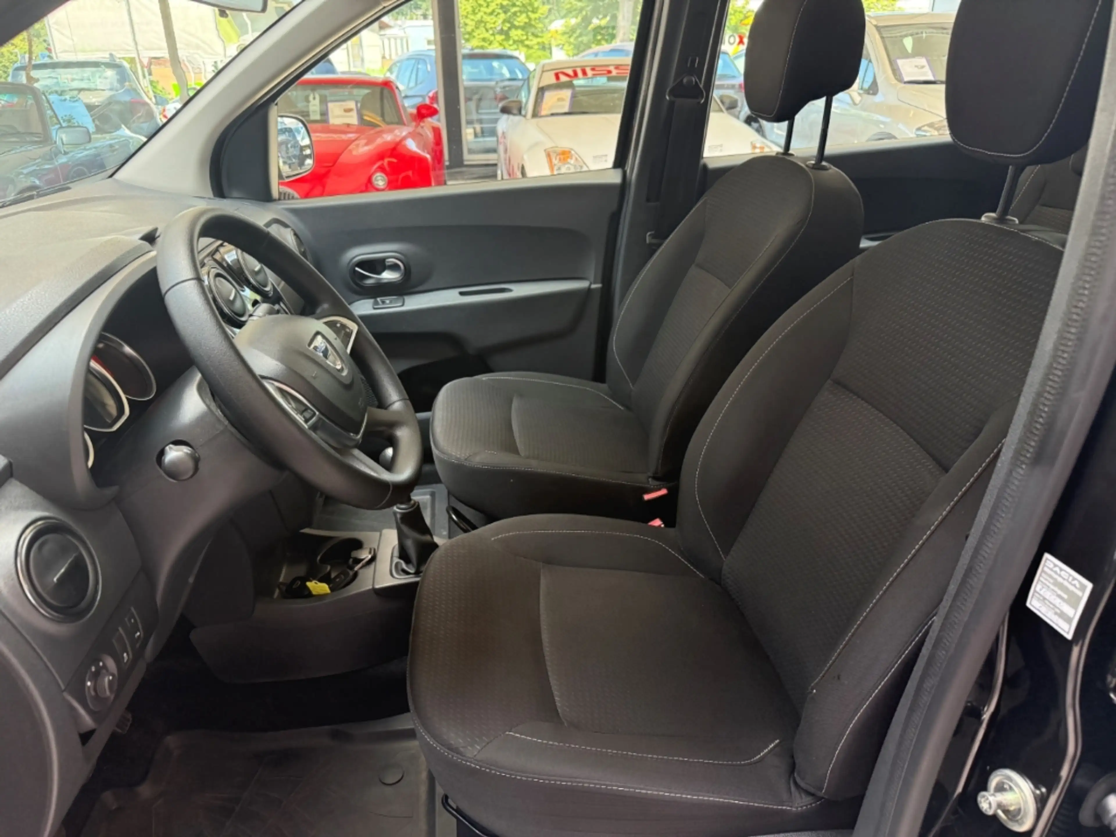 Dacia Lodgy Comfort Scheckheft Apple CarPlay Android Auto Fahr — photo 12