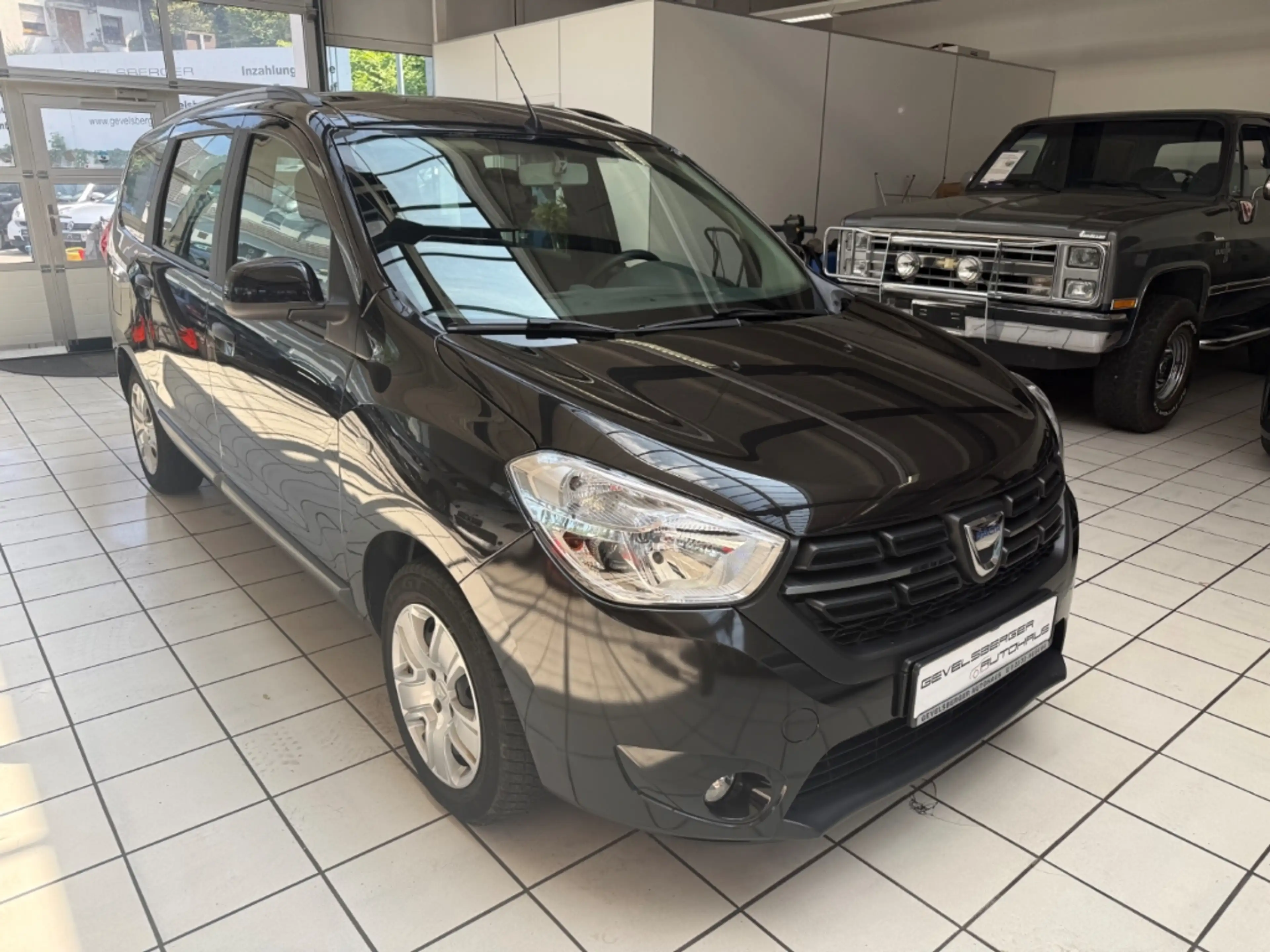 Dacia Lodgy Comfort Scheckheft Apple CarPlay Android Auto Fahr — photo 3