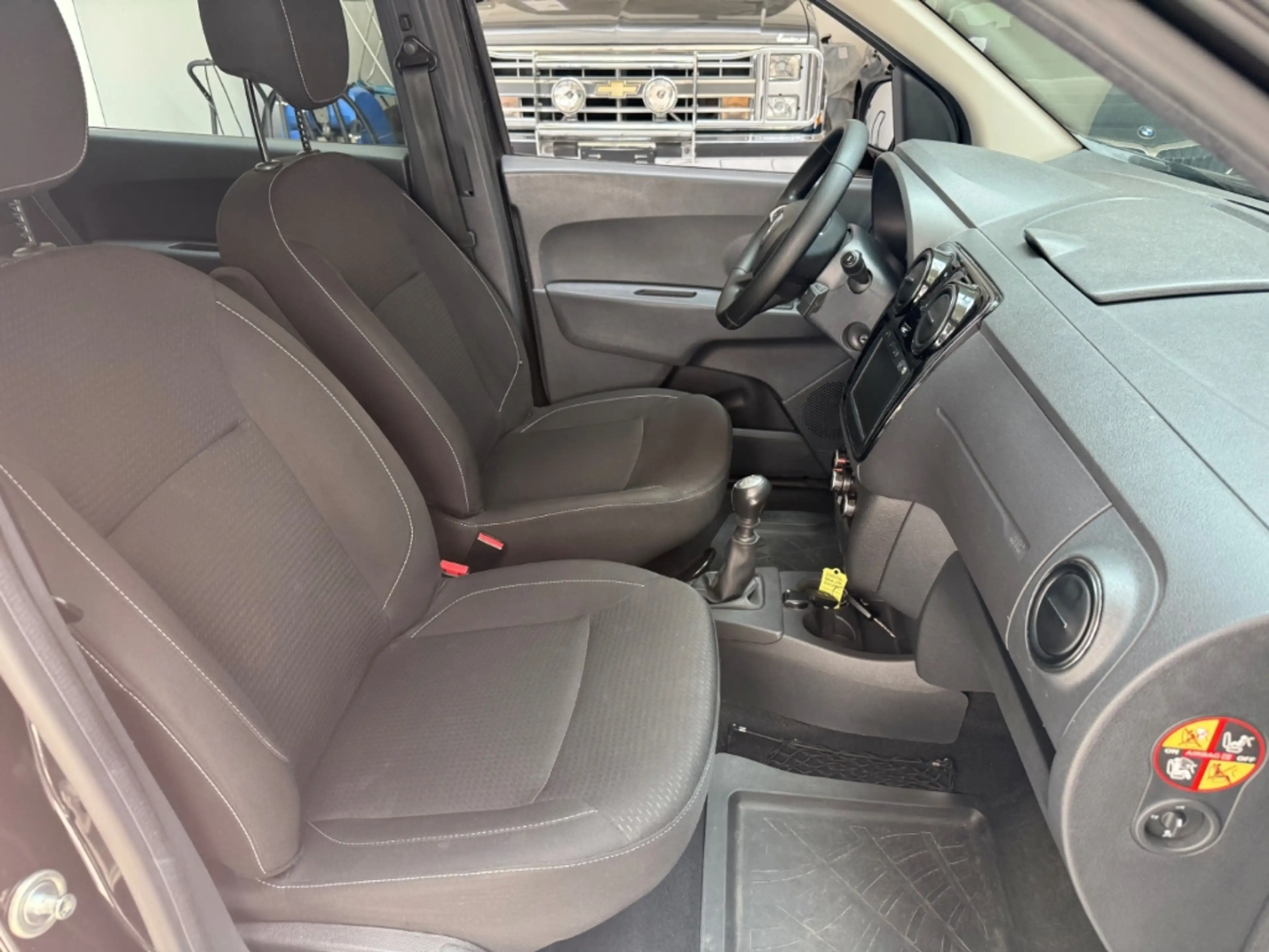Dacia Lodgy Comfort Scheckheft Apple CarPlay Android Auto Fahr — photo 13