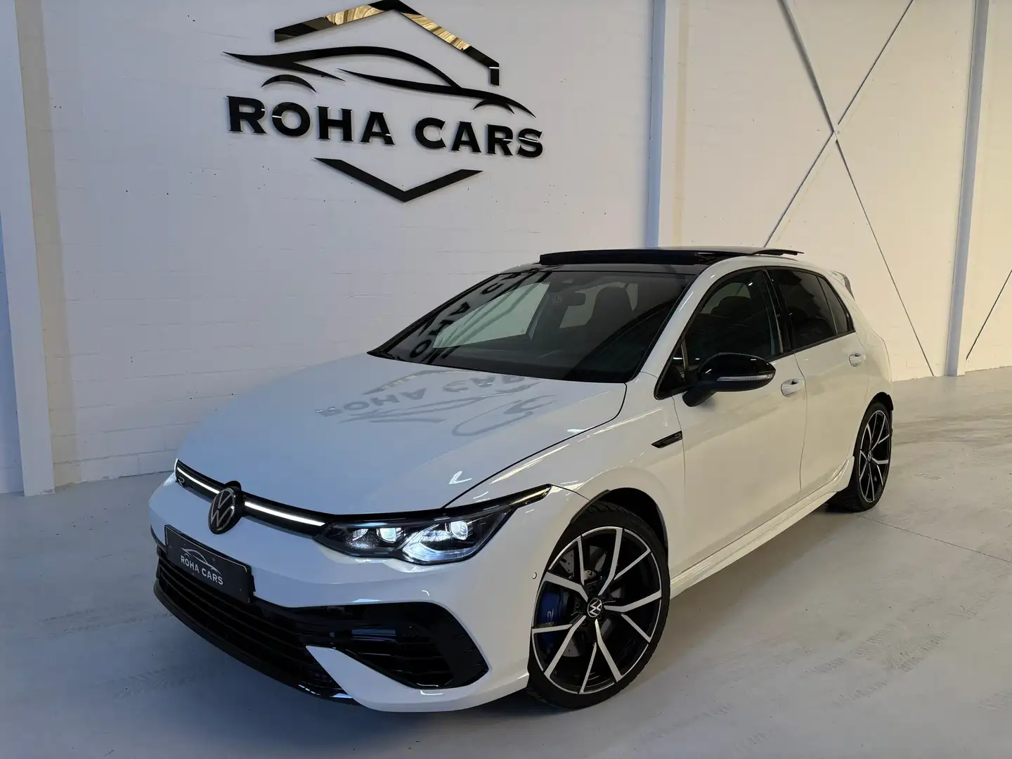 Volkswagen Golf 2.0 TSI R 4Motion Performance AKRA, PANO Wit - 2