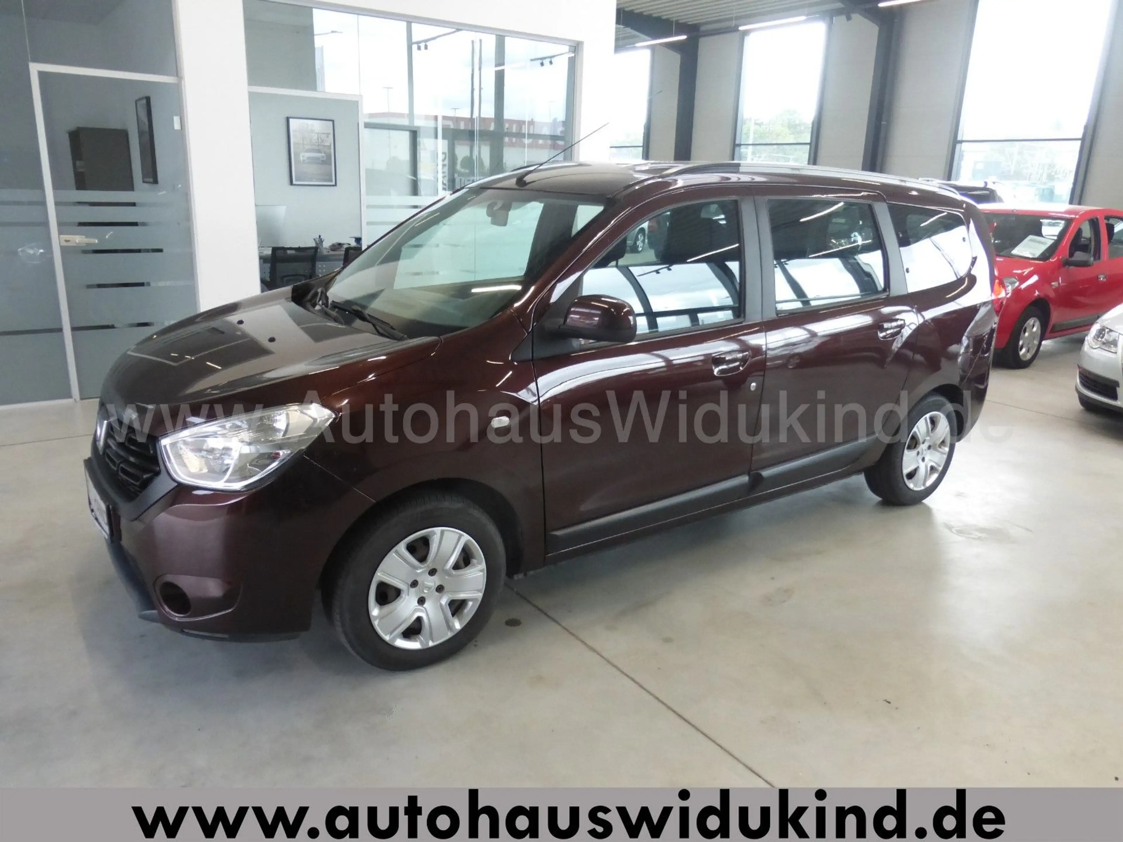 Dacia Lodgy 1.6 Laureate Klima PDC AHK 7 Sitzer 1.HAND — photo 3