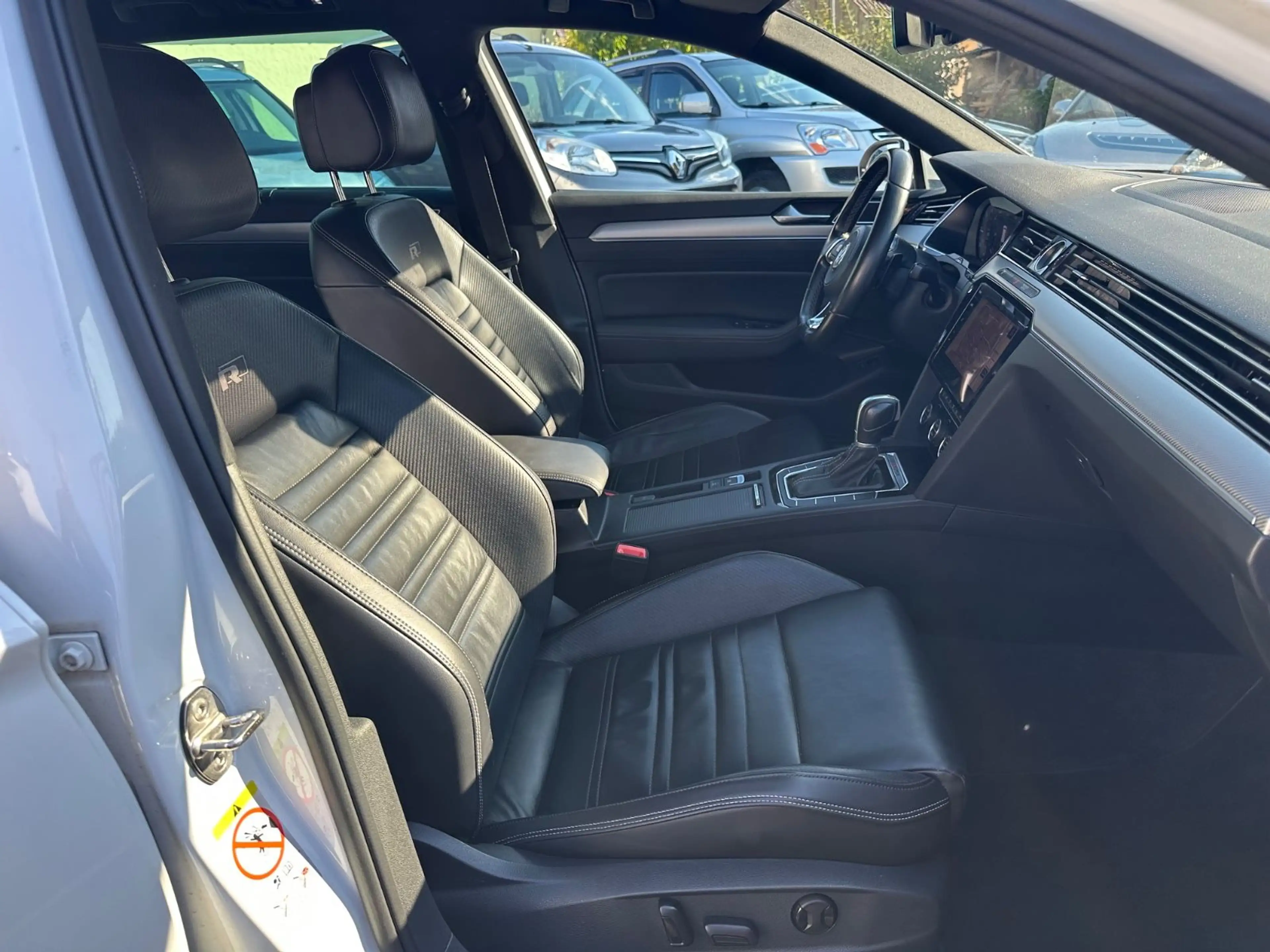 Volkswagen Passat Variant R-Line 4Motion BMT/Start-Stop — photo 14