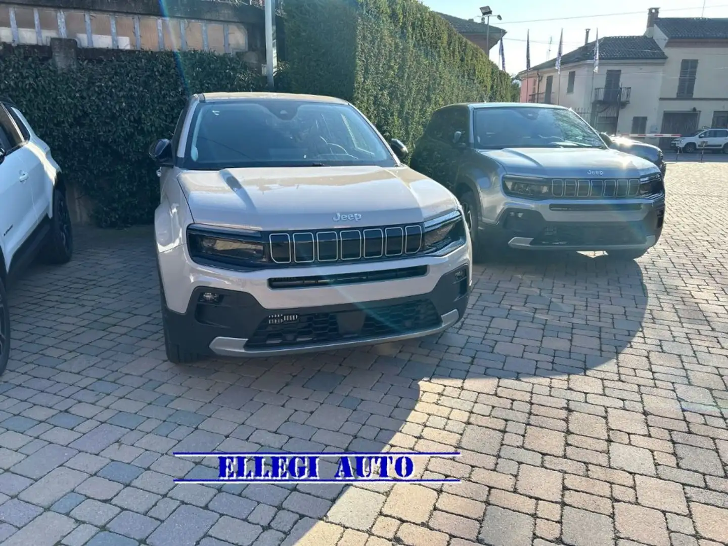 Jeep Avenger PROMO FINANZ. 1.2 Turbo Summit KM 0 Beige - 1