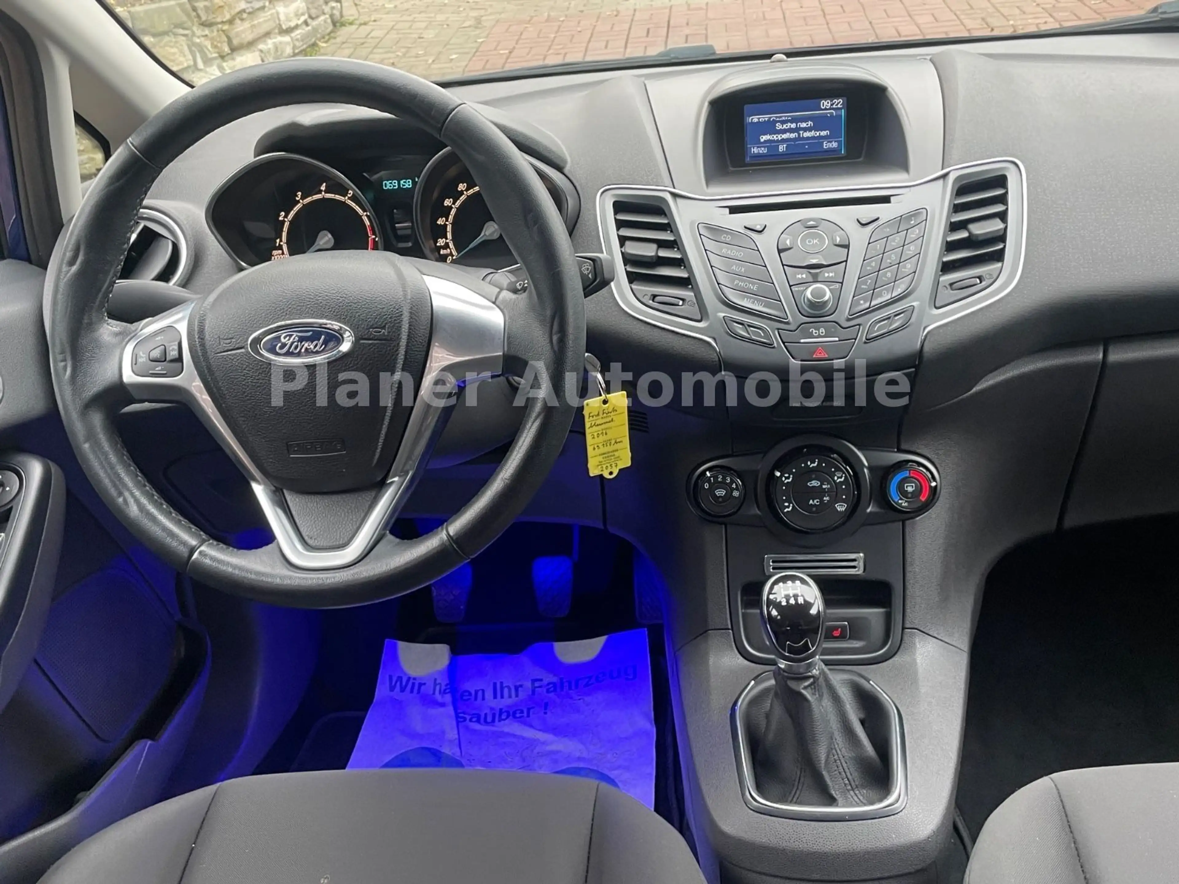 Ford Fiesta Celebration Sitzh. beh. Frontsch. HU neu — photo 11