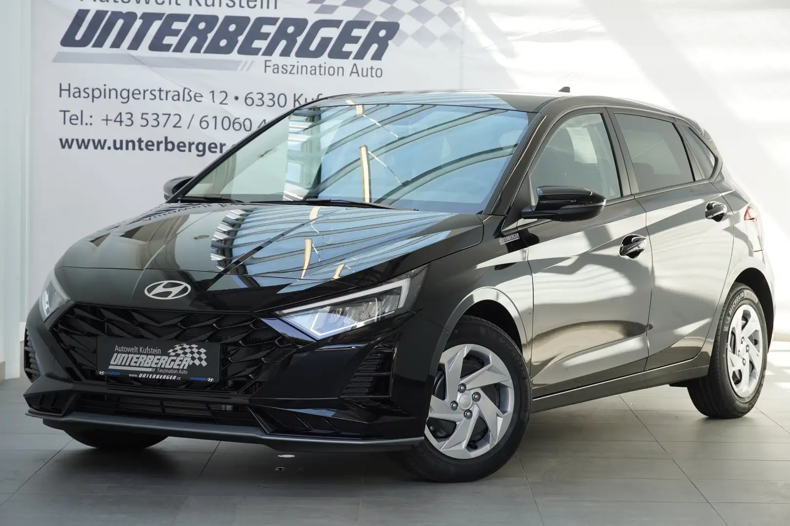 Hyundai i20 (BC3) GO 1.0 T-GDI Schwarz - 2
