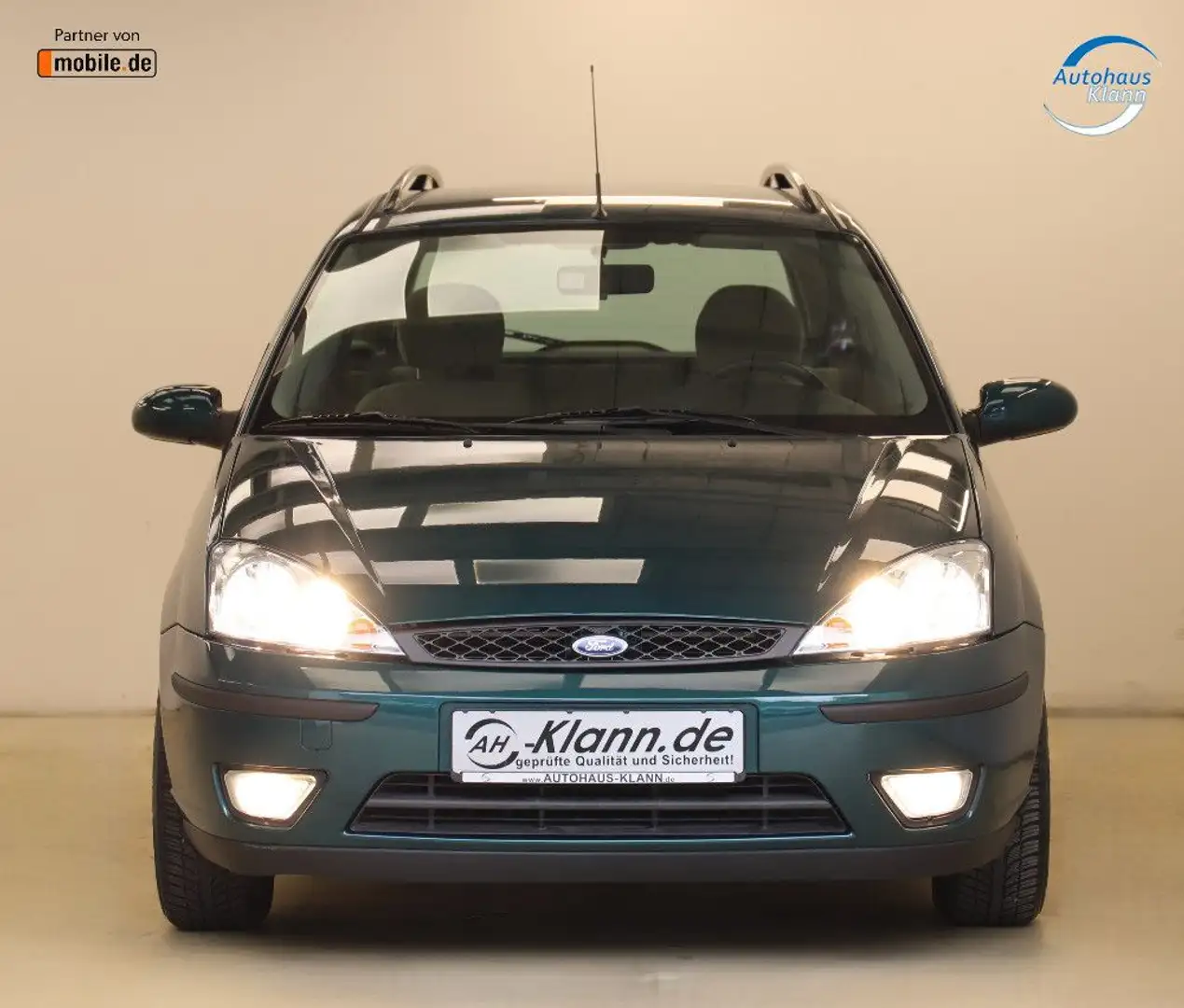 Ford Focus 1.6 101PS Automatik Ghia Klima TÜV04.2027 Groen - 2