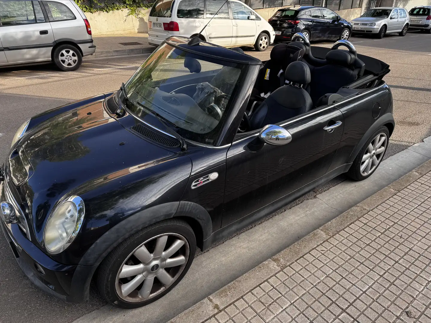 MINI Cooper S Cabrio - 1