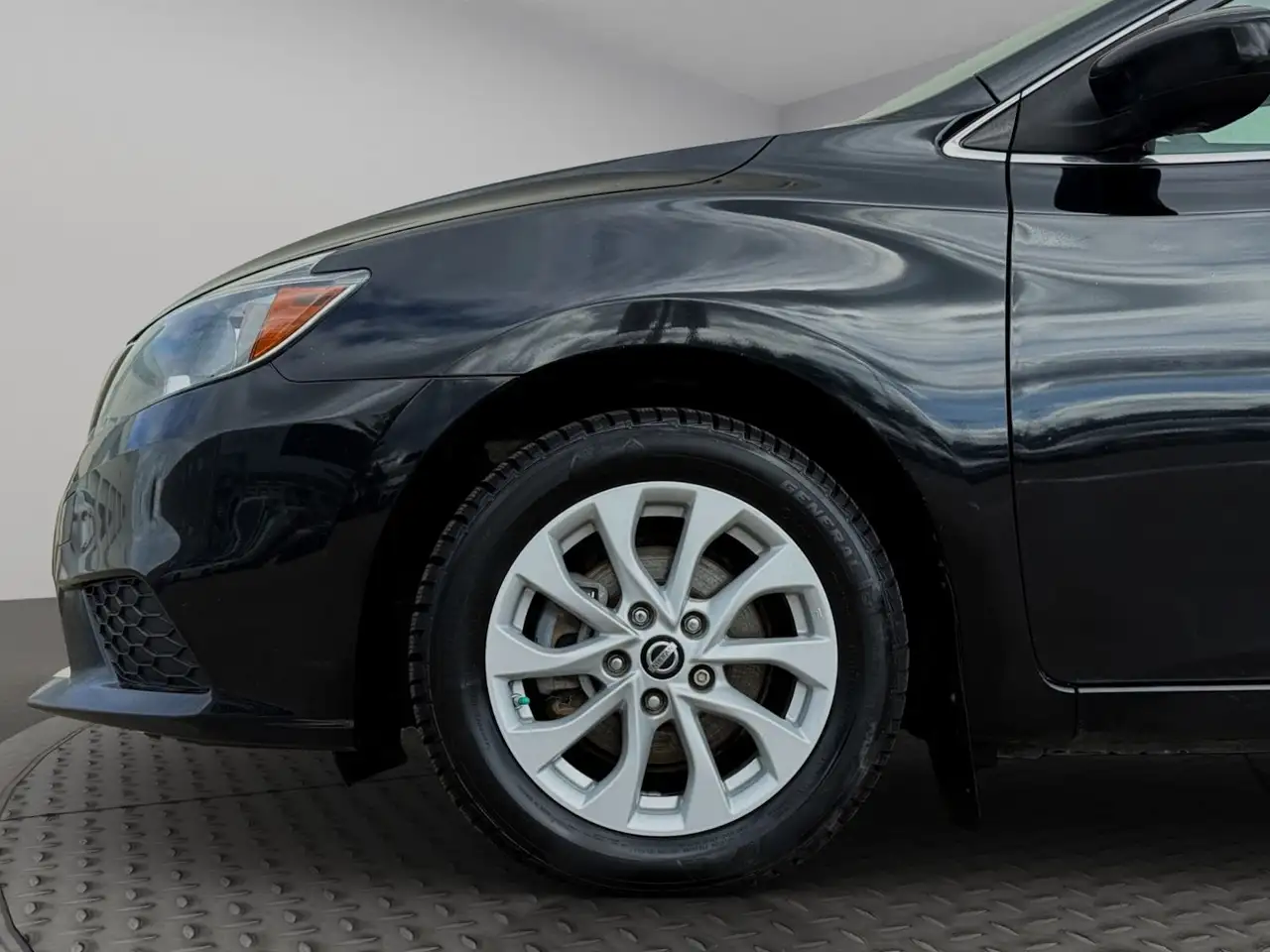 Nissan Sentra photo Nissan Sentra