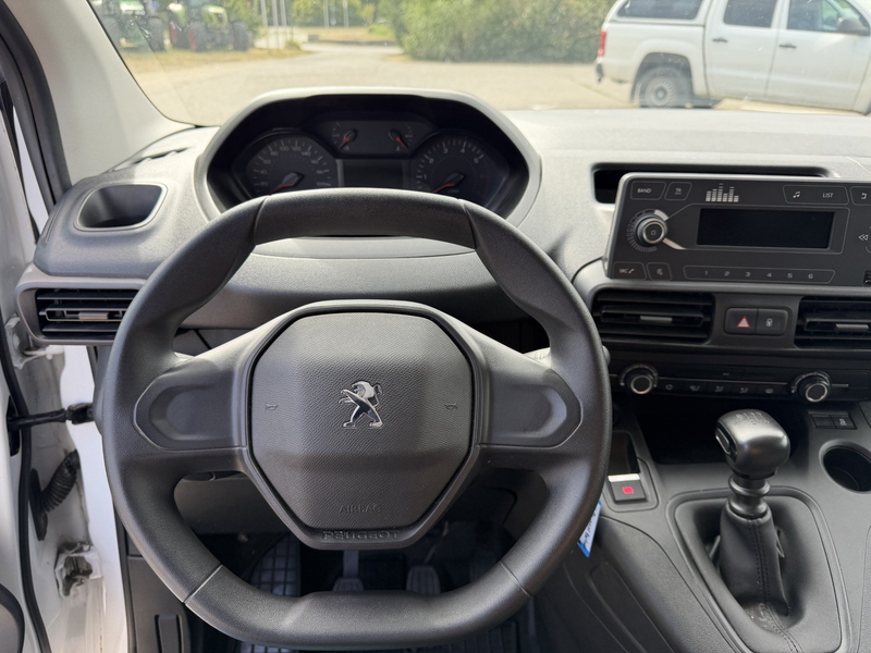 Peugeot Partner Premium Lang L2*1Besitz*Pickerl NEU*MwSt.*Klima* — photo 9