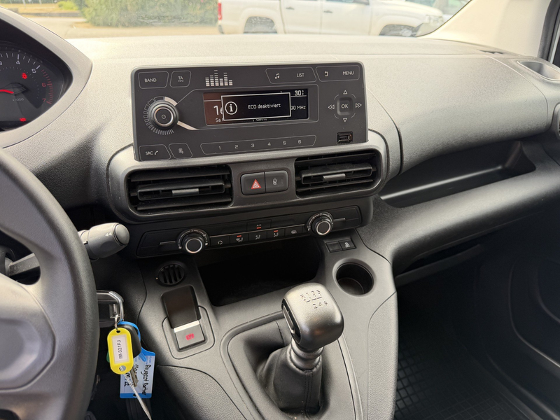 Peugeot Partner Premium Lang L2*1Besitz*Pickerl NEU*MwSt.*Klima* — photo 13